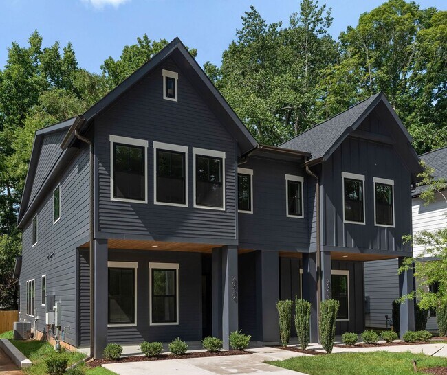 2006 St John St in Charlotte, NC - Building Photo - Building Photo