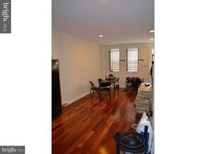 1133 W Nevada St in Philadelphia, PA - Building Photo - Building Photo