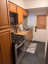 1110 16th St NE in Washington, DC - Building Photo - Building Photo