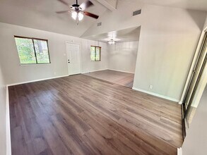 18135 Serenity Way in Flint, TX - Building Photo - Building Photo