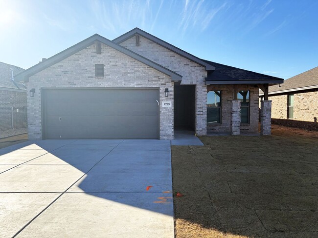 7229 29th St in Lubbock, TX - Foto de edificio - Building Photo