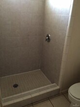 1803 S Kumquat St in Pharr, TX - Building Photo - Building Photo
