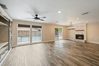 1212 S Demaree St in Visalia, CA - Building Photo - Building Photo