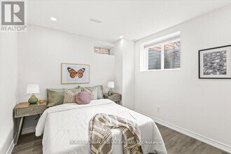 14 Mulgrave St in Whitby, ON - Building Photo - Building Photo