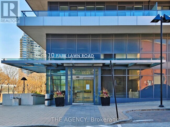 10 Park Lawn Rd in Toronto, ON - Building Photo - Building Photo