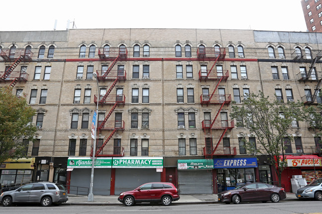2714 Frederick Douglass Blvd in New York, NY - Foto de edificio - Building Photo