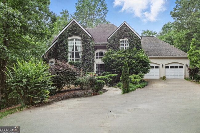 property at 119 Chattahoochee Winds
