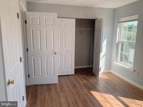 4336 Sutler Hill Square in Fairfax, VA - Building Photo - Building Photo