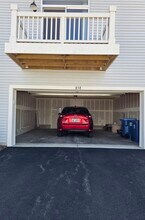 858 Finley Dr in Aurora, IL - Building Photo - Building Photo