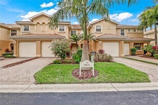 9801 Foxhall Way in Estero, FL - Building Photo