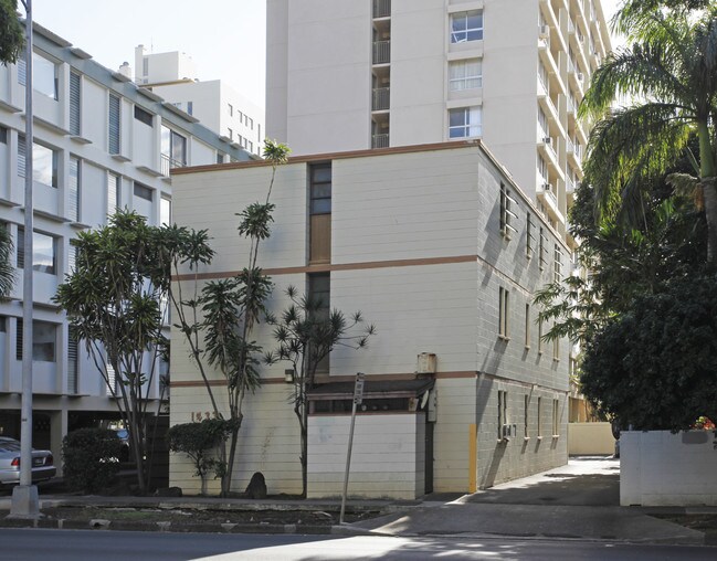 1433 Punahou St in Honolulu, HI - Building Photo - Building Photo