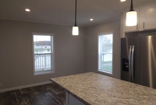 37399 Sandstone Trl in Lenox, MI - Building Photo