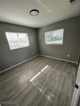 115 Gordon Ave S in Lehigh Acres, FL - Building Photo - Building Photo