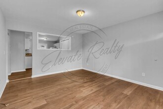 109 Cloverdale Dr in Columbia, TN - Building Photo - Building Photo