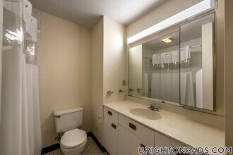 152 N Beacon St in Boston, MA - Building Photo - Building Photo