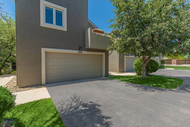 Broadview Ridge Townhomes in Colorado Springs, CO - Building Photo - Building Photo