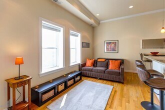 739 Newton Pl NW in Washington, DC - Building Photo - Building Photo