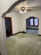 204 E 3rd St in Westfield, WI - Foto de edificio - Building Photo