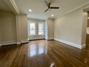 13 Withington St in Boston, MA - Building Photo - Building Photo