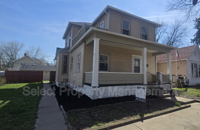 1235 Huestis Ave in Fort Wayne, IN - Building Photo