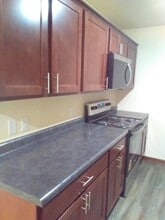 9060 W Oklahoma Ave in Milwaukee, WI - Building Photo - Building Photo