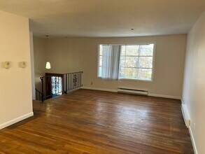 2 S Sherwood Ave in Randolph, MA - Building Photo - Building Photo