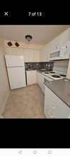 8701 SW 141st St, Unit F6 in Palmetto Bay, FL - Building Photo - Building Photo