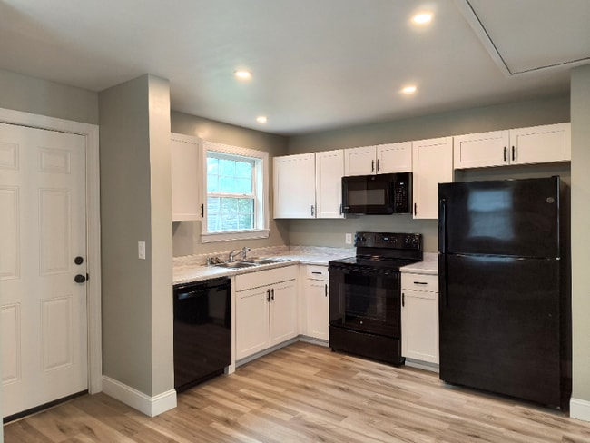 property at 532 Harwell Ave