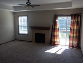 1509 Hickory Ln in Junction City, KS - Building Photo - Building Photo