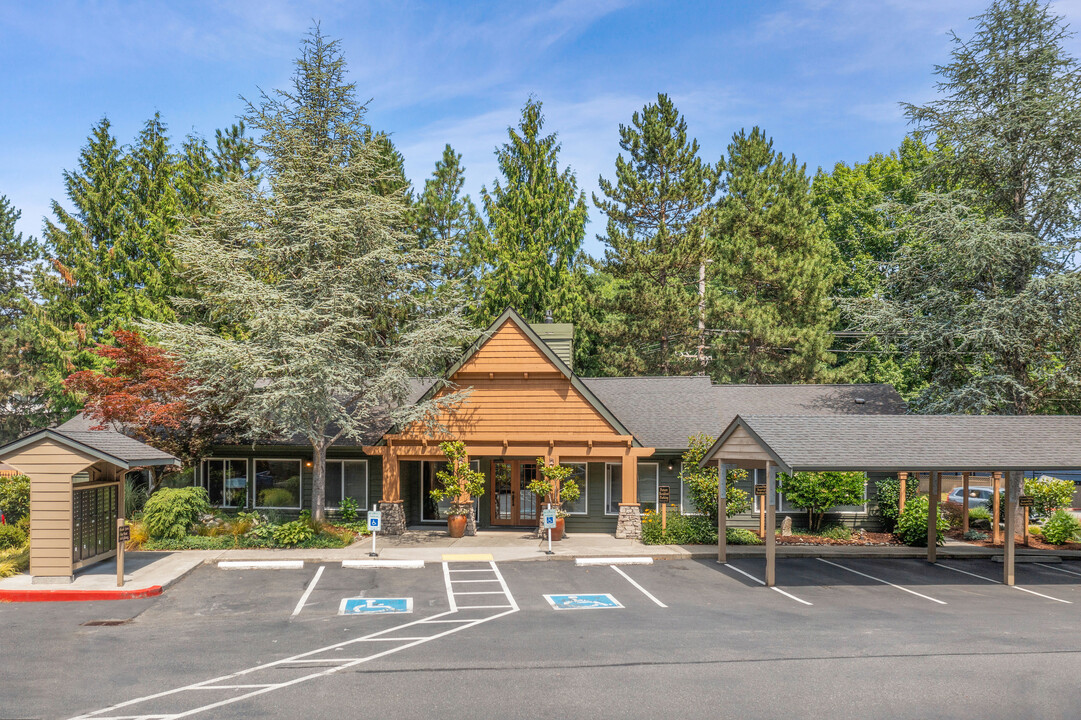 Chopaka Apartments in Issaquah, WA - Building Photo