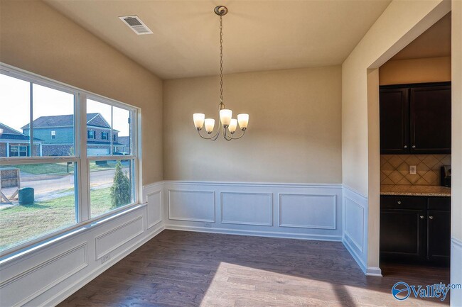 125 Morning Dew Rd in Toney, AL - Building Photo - Building Photo
