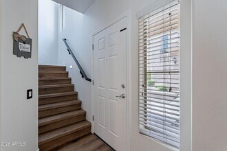 5344 W Molly Ln in Phoenix, AZ - Building Photo - Building Photo