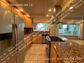 1625 Meadowlark Ln in Sunnyvale, CA - Building Photo - Building Photo