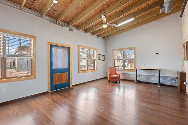 1500 E Madison St in Brownsville, TX - Building Photo - Building Photo