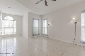 1942 Derringer Rd in Jacksonville, FL - Building Photo - Building Photo