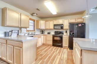 3530 McLaughlin Dr in Lincoln, NE - Building Photo - Building Photo