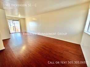 1301 Dickerson Dr SE in Albuquerque, NM - Building Photo - Building Photo
