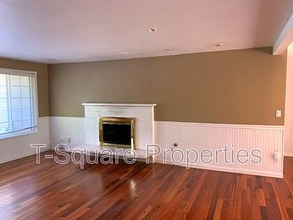 105 217th Pl SW in Bothell, WA - Building Photo - Building Photo