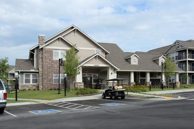 Cottages at Tallgrass Point in Owasso, OK - Building Photo - Building Photo