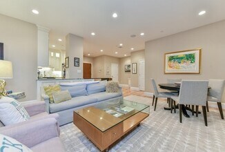 133 Appleton St, Unit 1 in Boston, MA - Foto de edificio - Building Photo