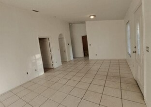 6727 Magnolia Pointe Cir in Orlando, FL - Building Photo - Building Photo