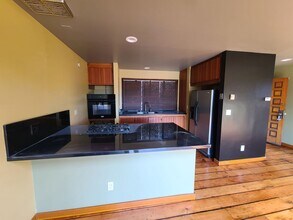 456 W Richmond Ave. in Richmond, CA - Building Photo - Building Photo