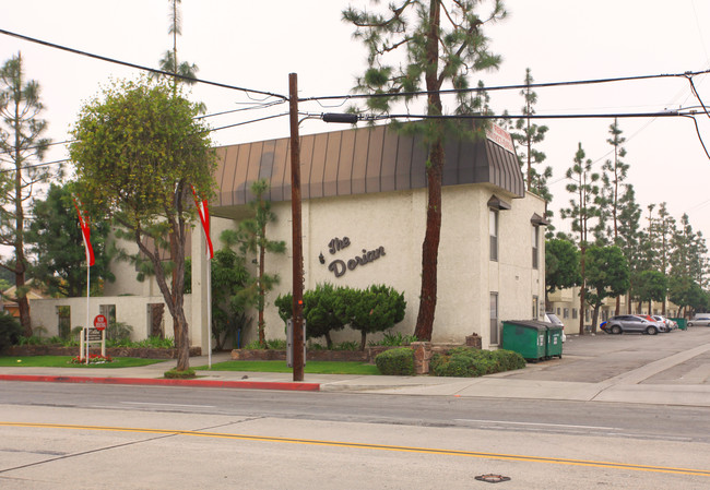 Dorian Apartments in Downey, CA - Building Photo - Building Photo