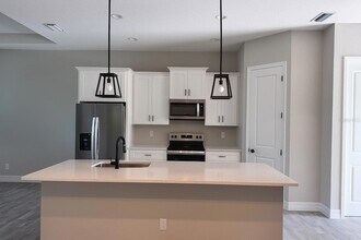 128 Blue Rd in Rotonda West, FL - Building Photo - Building Photo