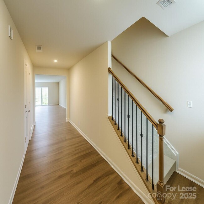 140 Brentwood Dr in Statesville, NC - Building Photo - Building Photo