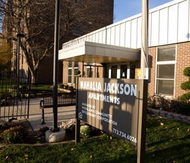 Mahalia Jackson Apartments in Chicago, IL - Foto de edificio