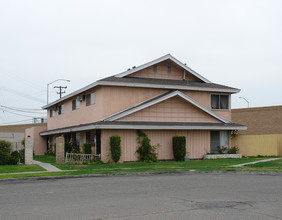 13361 Palm St in Garden Grove, CA - Building Photo - Building Photo