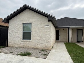 929 Houston St in Waco, TX - Building Photo - Building Photo