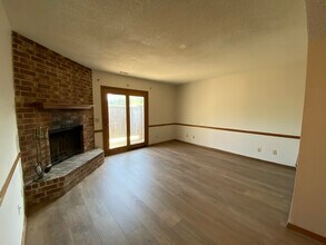 294 W Mountain St in Fayetteville, AR - Building Photo - Building Photo