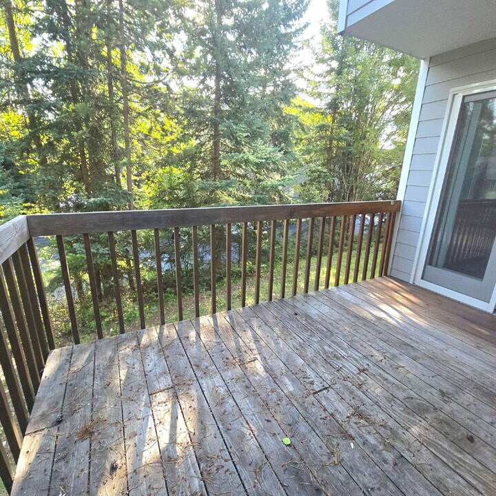 103 Forest Ridge Dr in Whitefish, MT - Building Photo